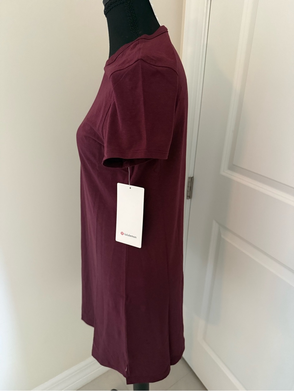 NWT Lululemon Classic-Fit Cotton-Blend T-Shirt Dress in GARN color - Picture 5 of 8